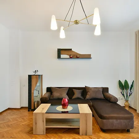 Grand Elegance - 2br Daire